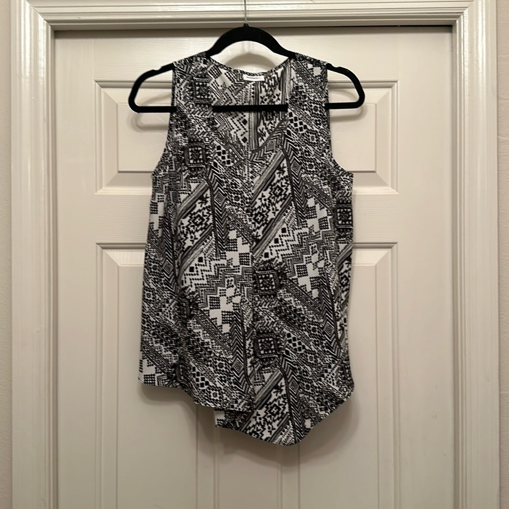 DKNYC Tank top